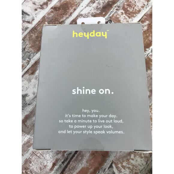 Heyday Dark Iridescent Clip-On Phone Selfie Ring Light w/ 3 Brightness - Picture 3 of 3